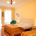 Hotel Minerva 2*