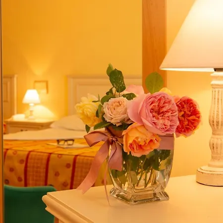 Minerva Hotel 2*