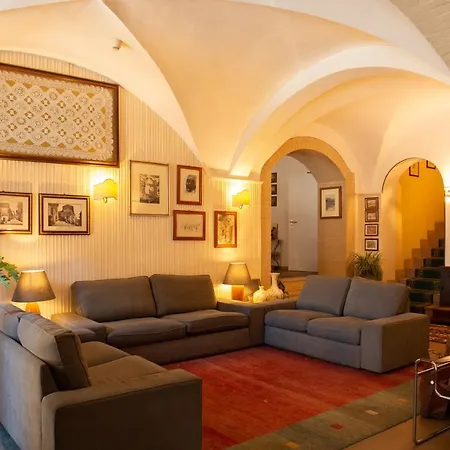 Minerva Hotel